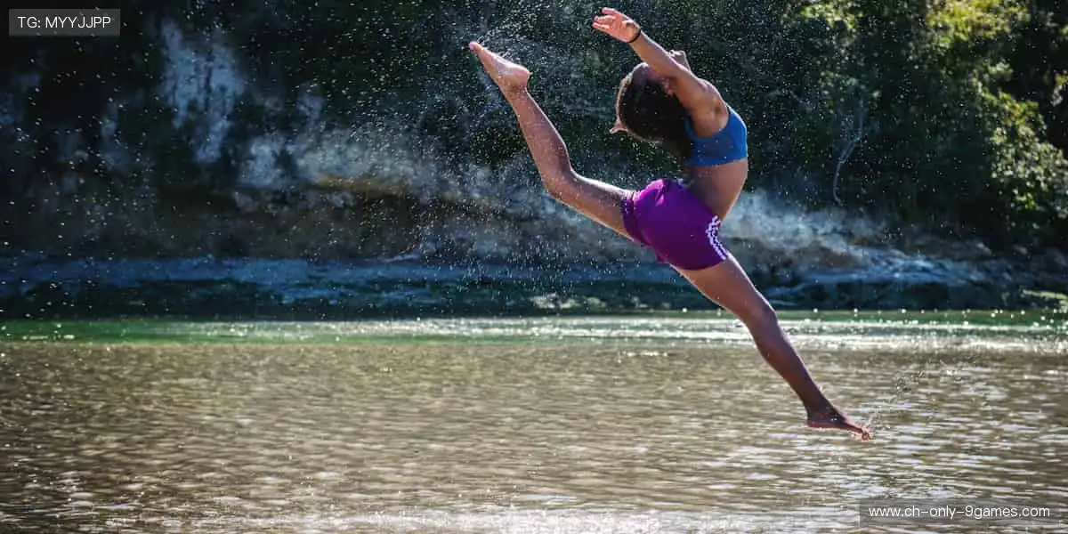 📱弹幕狂欢,实时互动!你的声音,让直播更有温度!